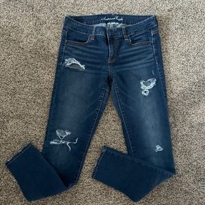 American Eagle Dark Wash Distressed Jeans Mid Rise